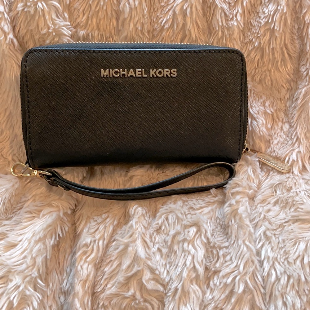 Michael Kors Jet Set Travel Black Leather Wallet